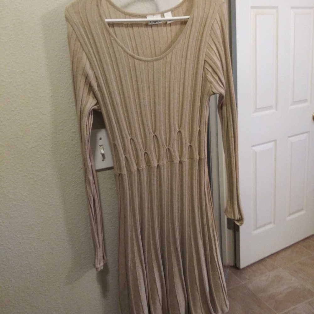 Tan long sleved sweater dress